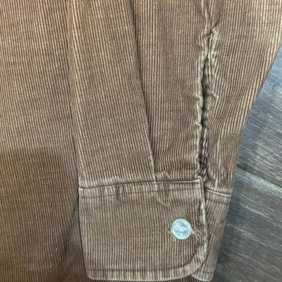 Woolrich Corduroy Button Up Shirt - Picture 6 of 7